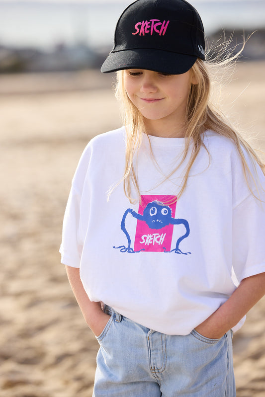 Kids sketch t-shirt with Dave character design